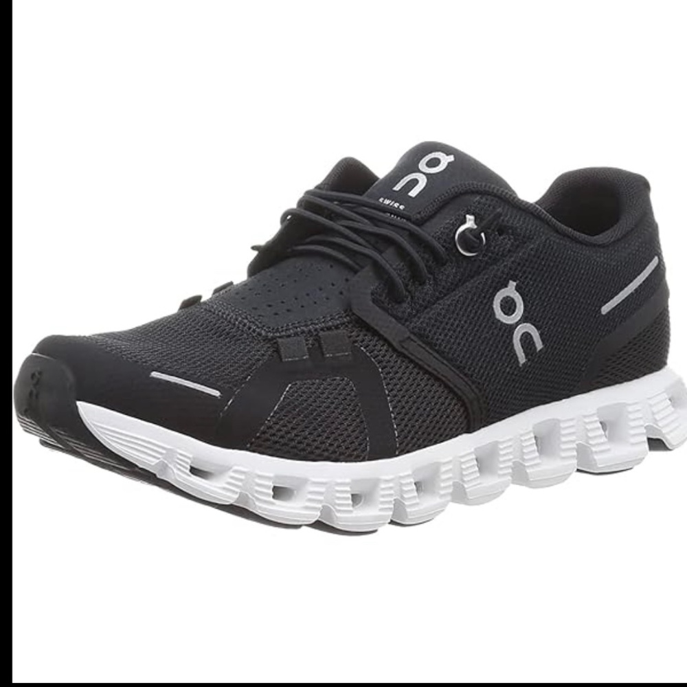 Women’s On Cloud 5